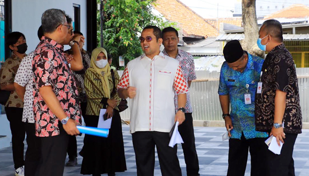 Arief Tinjau Pembangunan Gedung Pemuda Kota Tangerang