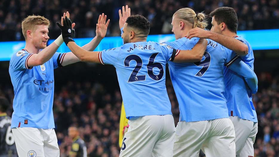 Man City 3-1 Aston Villa: Rodri, Gundogan dan Mahrez Mencetak Gol
