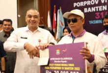Bupati Zaki Berikan Bonus ke Atlet dan Pelatih Porprov Banten