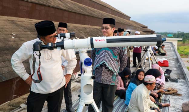 Al Muktabar Ikuti Pemantauan Hilal di Kampus UIN SMH Banten