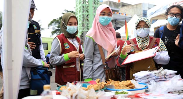 Dinkes Kota Tangerang Sidak Kandungan Takjil di Pasar Lama