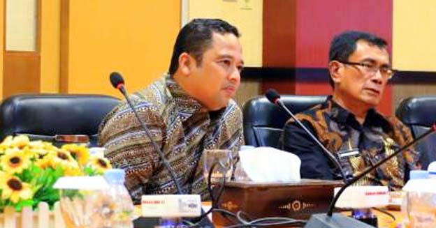Walikota Arief Serahkan LKPD Kota Tangerang Kepada BPK