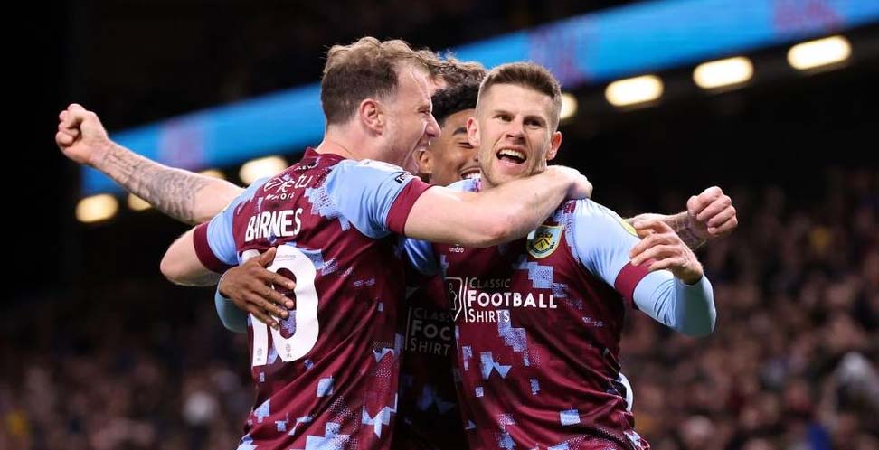 Burnley 2-0 Sheffield United: Clarets Kembali ke Liga Premier