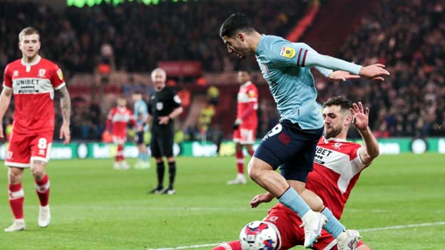 Middlesbrough 1-2 Burnley: The Clarets Amankan Tempat di Liga Premier