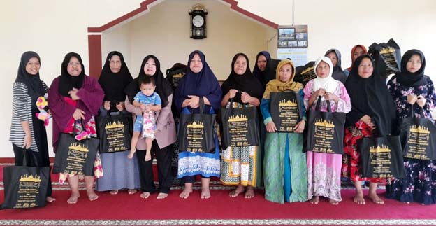 Berbagi Saat Ramadan, Yayasan Islam Darun Nawab Santuni Yatim dan Duafa