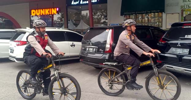 Antisipasi Kejahatan Polisi Lakukan Patroli di Rest Area Pinang