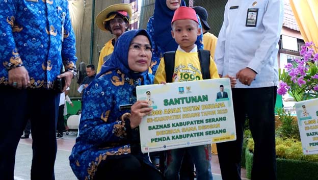 Bupati Tatu Bersama Baznas Serang Santuni 1.000 Anak Yatim