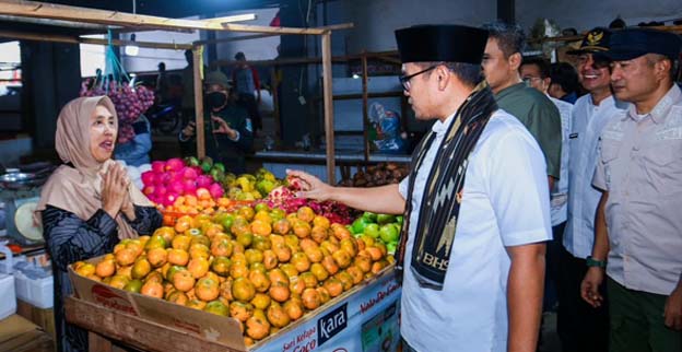 Pilar Saga Lakukan Penertiban Pedagang di Area Pasar Ciputat