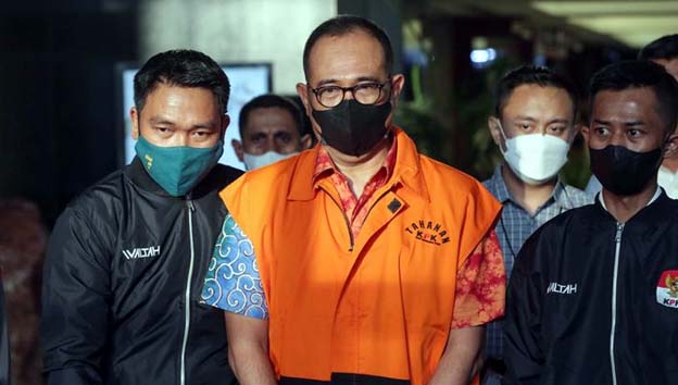 KPK Tahan Rafael Alun Tersangka Gratifikasi di DJP Kemenkeu RI