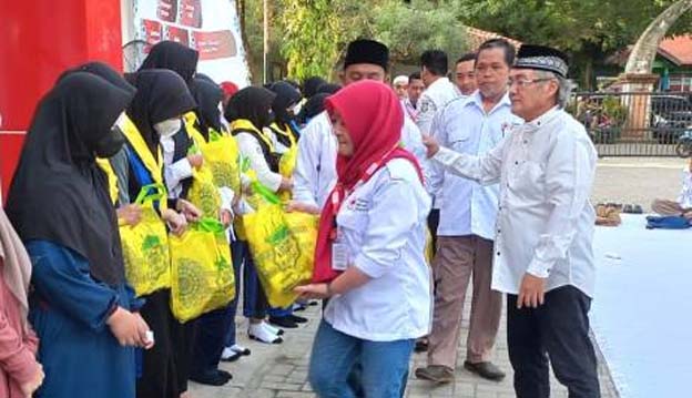 Bantu Masyarakat, PMI Kota Tangerang Gelar Humanity in Ramadan