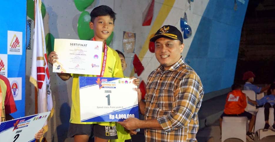 Kejurnas Panjat Tebing 2023, Wakil Ketua DPRD: Dapat Memasyarakatkan Olahraga