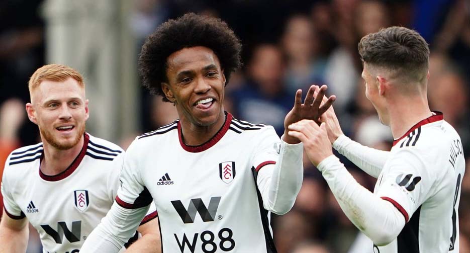 Fulham 5-3 Leicester: Willian dan Cairney Menginspirasi Kemenangan