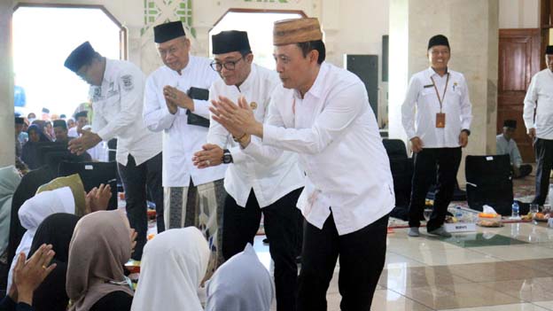 132 Jamaah Kabupaten Tangerang Dibekali Manasik Haji Lansia