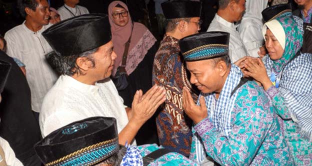 Lepas Kloter 2 Banten, Al Muktabar: Semoga Menjadi Haji Mabrur