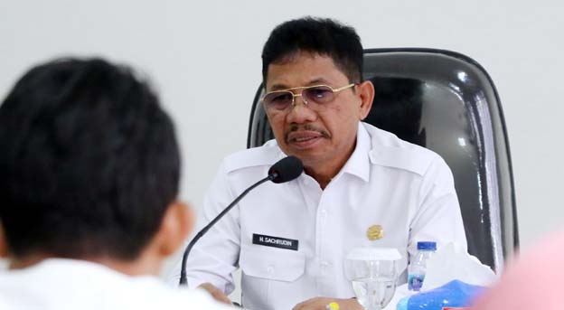 Sachrudin Tutup Pelatihan Ketatausahaan Sekolah oleh BKPSDM