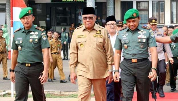 Benyamin Dampingi Pangdam Jaya Resmikan Dua Koramil Baru