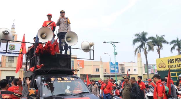 Kawal Buruh, Polres Metro Terjunkan 425 Personel Gabungan