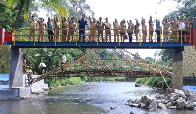 OJK Jadikan Desa Kacida Cibuntu Padarincang Jadi Desa Keuangan Inklusi