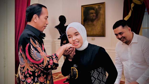 Presiden Jokowi Terima Peraih Golden Buzzer AGT 2023 Putri Ariani