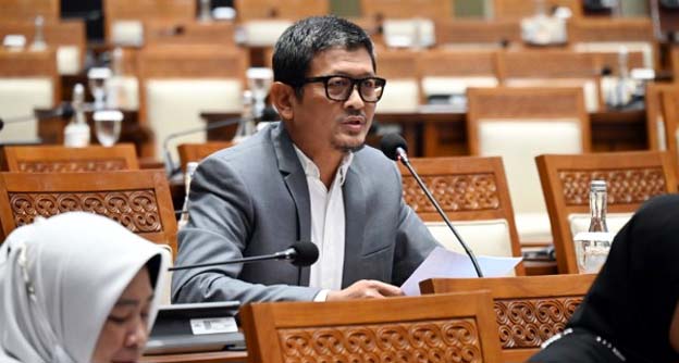 Legislator DPR Desak Pemerintah Selesaikan Hutang BUMN