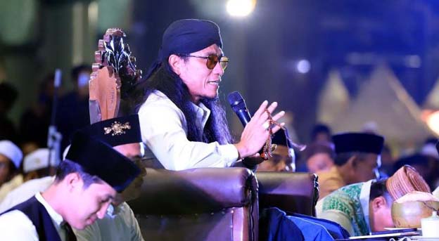 Gus Miftah Hadiri Harlah Fayatat NU Kota Tangerang ke-73