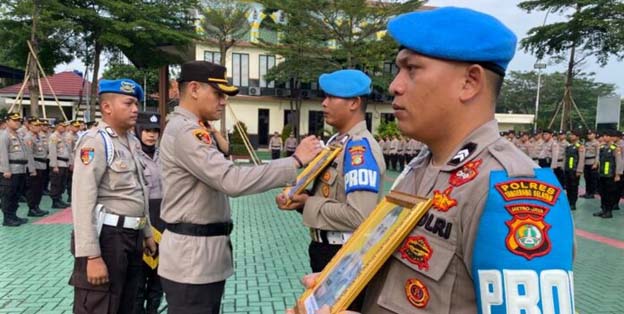 Polres Tangsel PTDH 2 Anggotanya Karena Indisipliner