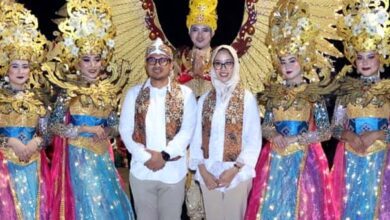 Pilar Saga Kenalkan Batik Khas Tangsel di Karnaval Budaya Apeksi