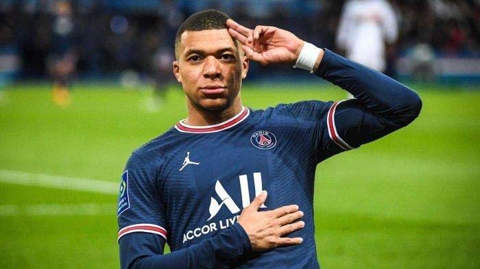 Kylian Mbappe Memberi Tahu PSG Tidak Akan Pergi Musim Panas Ini