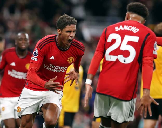 Raphael Varane Memastikan Kemenangan Man Utd Atas Wolves 1-0