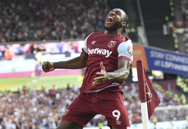 West Ham 3-1 Chelsea: The Hammers Meraih Kemenangan Pertama