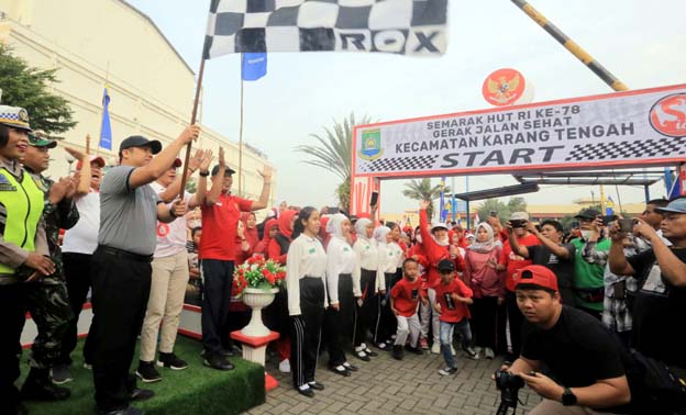 Meriahkan HUT RI ke-78, Pemkot Tangerang Gelar Jalan Sehat Santai