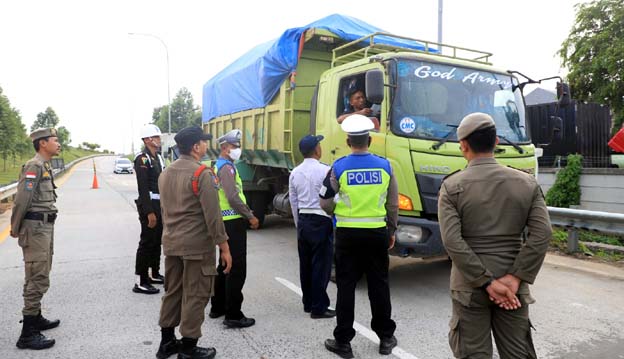 Pemkot Tangerang Pastikan Mobilitas Truk Tak Ganggu Lalu Lintas