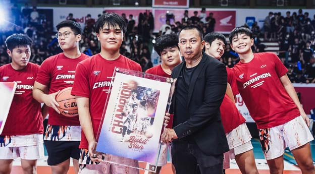 2 Tim Basket SMA Juarai Honda DBL 2023 Wilayah Jakarta Barat