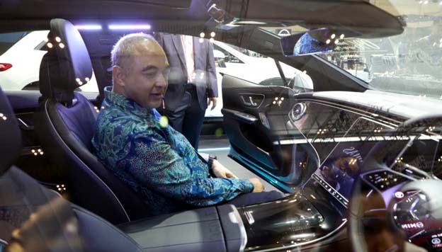 Zaki Hadiri Pembukaan Pameran Otomotif GIIAS 2023 di ICE BSD City