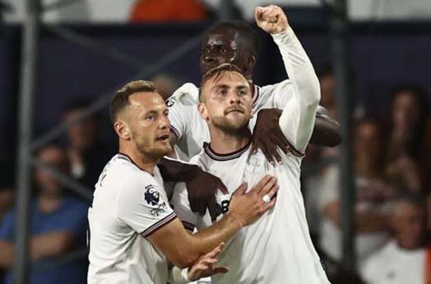 West Ham Singkirkan Luton untuk Kembali ke Puncak Liga Premier