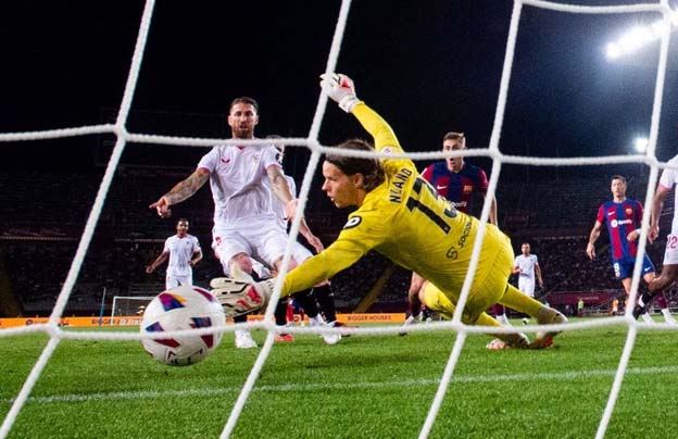 Barcelona 1-0 Sevilla: Sergio Ramos Mencetak Gol Bunuh Diri