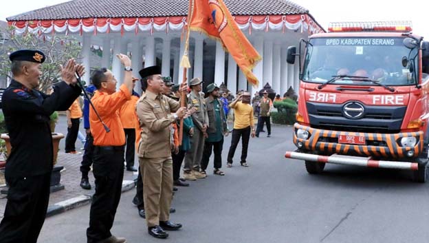 Pemkab Serang Berikan Bantuan Air Bersih ke 15 Daerah Kekeringan