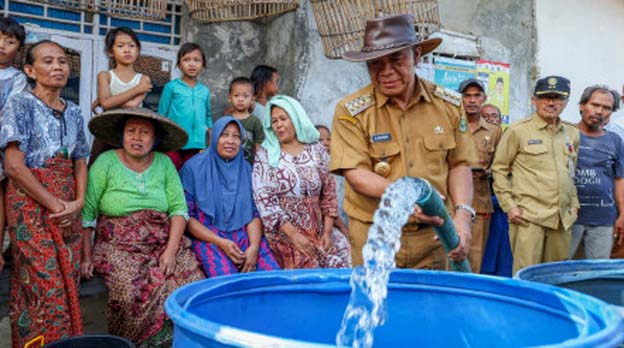 Al Muktabar Pantau Penyaluran Bantuan Air Bersih ke Masyarakat