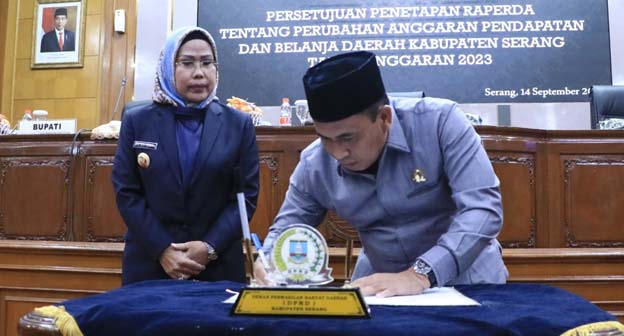 DPRD Tetapkan Raperda Perubahan APBD Kabupaten Serang TA 2023