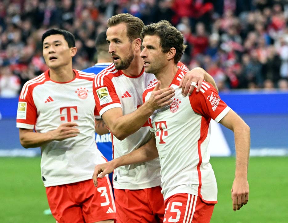 Harry Kane Mencetak Hat-Trick Pesta Gol Bayern 8-0 Atas Darmstadt