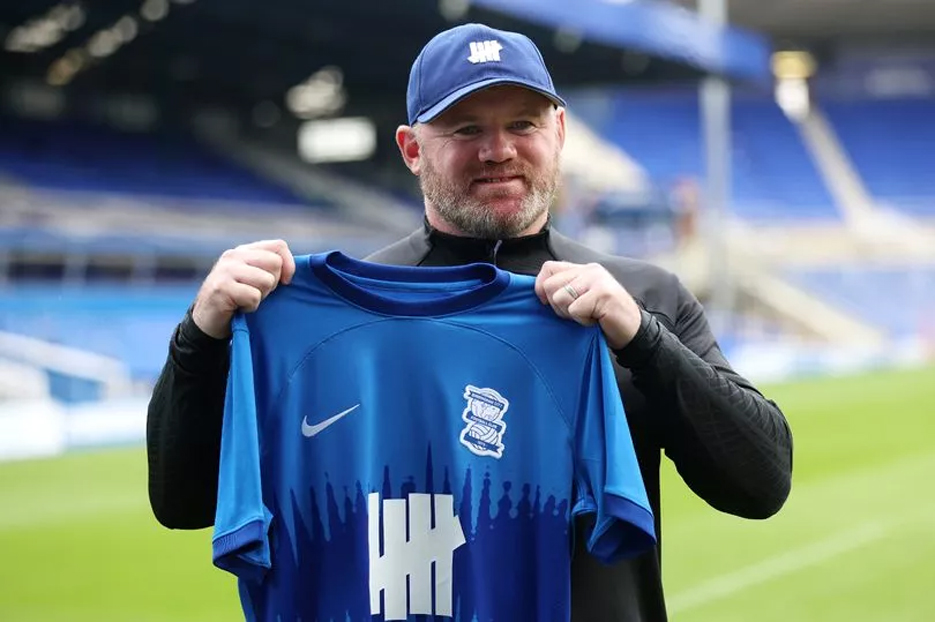 Wayne Rooney Menargetkan Liga Premier untuk Birmingham City