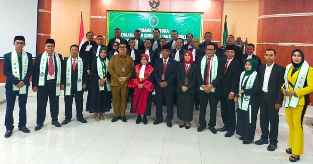 17 Advokat Persadin Ucapkan Sumpah di Pengadilan Tinggi Banten