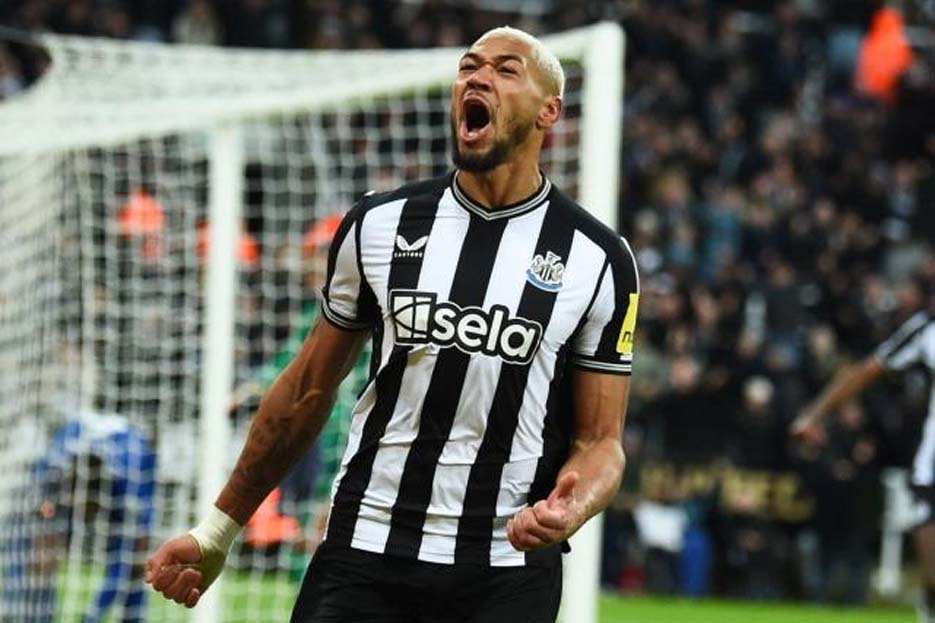 Newcastle United Raih Kemenangan 4-1 Atas Chelsea di Liga Premier