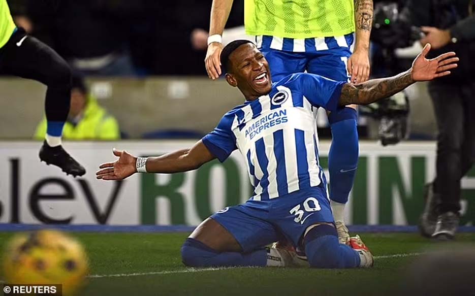 Brighton Mengakhiri Tahun dengan Kemenangan 4-2 Atas Spurs