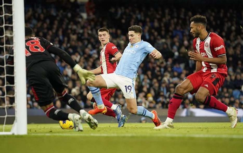 Man City Menutup 2023 dengan Kemenangan 2-0 Atas Sheffield United