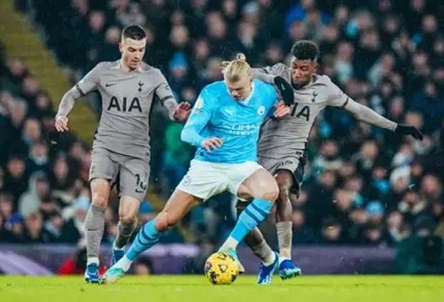 Kulusevski Membuat Spurs Bermain Imbang 3-3 Melawan Man City