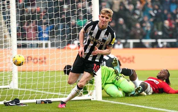 Anthony Gordon Beri Newcastle Kemenangan 1-0 Atas Man Utd