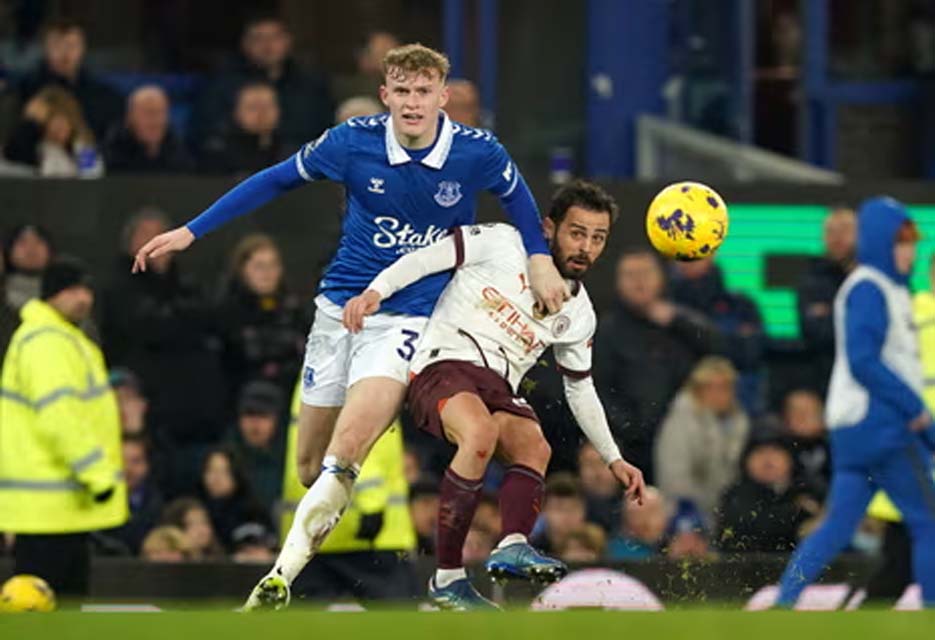 Man City Bangkit dari Ketertinggalan untuk Kalahkan Everton 3-1