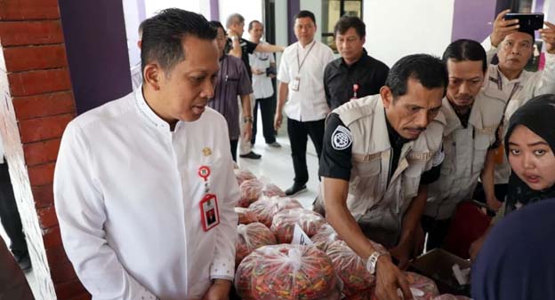 Tekan Harga Cabai, Pemkab Tangerang Gelar Operasi Pasar