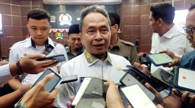 Pj Walikota Serang Yedi Rahmat Hadiri Rapat Paripurna Perdana
